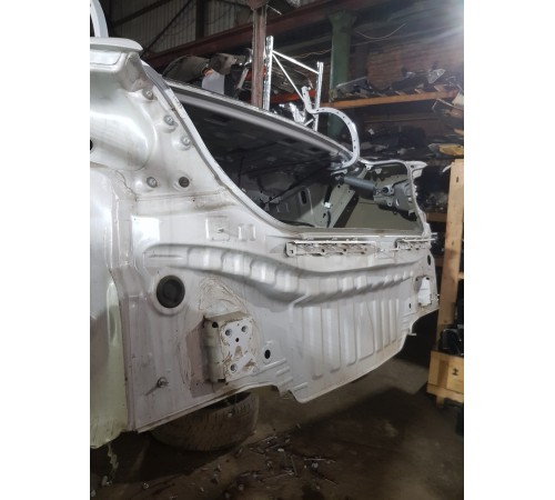 Задняя панель кузова