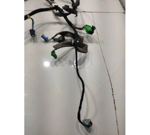 Электропроводка двери (передняя, левая)