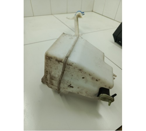 Бачок омывателя