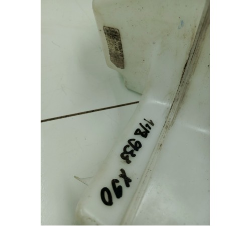 Бачок омывателя