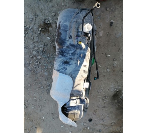 Бак топливный