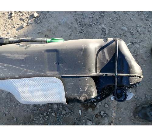 Бак топливный