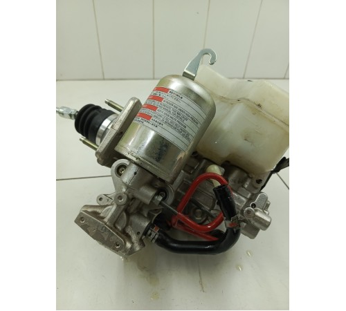 Главный тормозной цилиндр (в сборе)