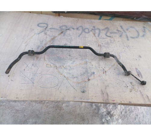 Стабилизатор передний