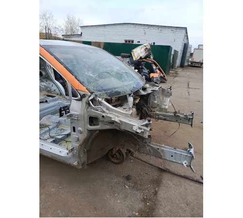 Лонжерон (четверть) передний правый