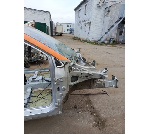 Лонжерон (четверть) передний правый