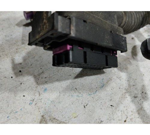 Электропроводка двери передняя правая