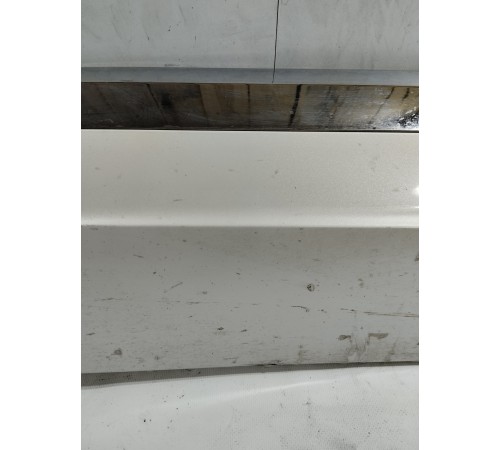 Накладка двери (задняя правая)