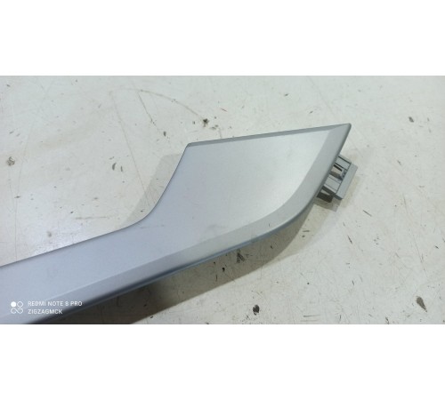 Накладка салона декоративная передняя правая