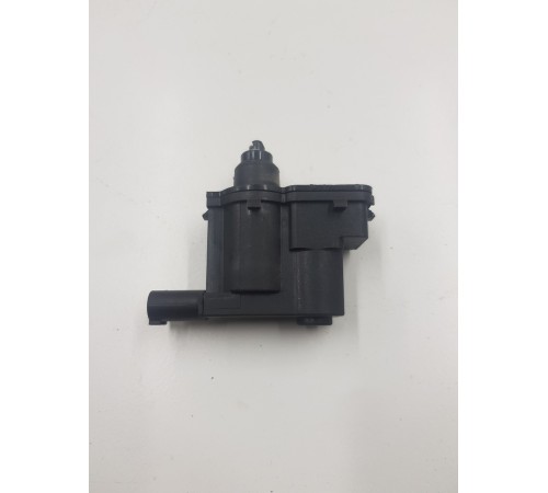 Активатор замок лючка бензобака