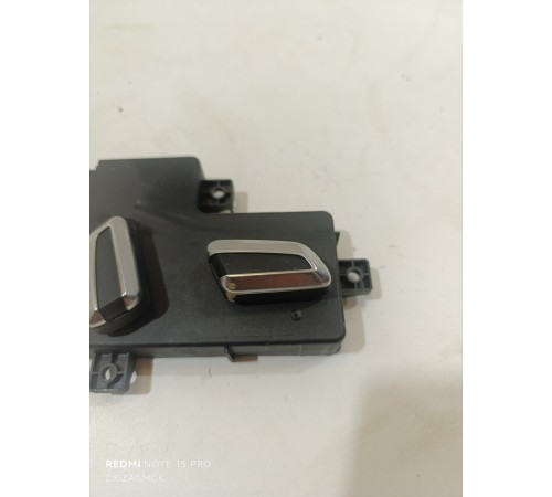 Блок управления сиденьем передний правый