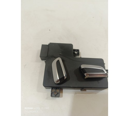 Блок управления сиденьем передний правый