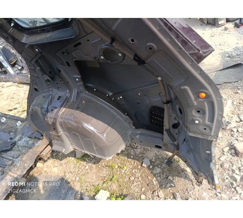 Крыло заднее правое