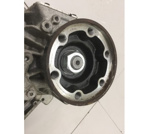 Раздаточная коробка (раздатка)