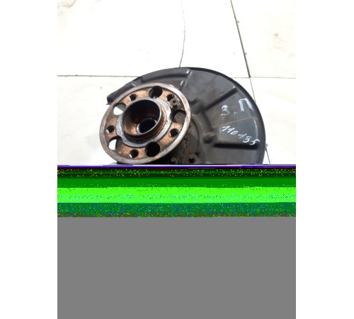 Кулак поворотный(задний правый)