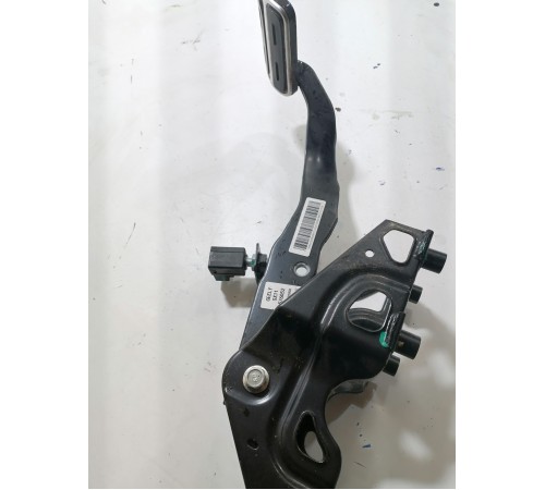 Педаль тормоза