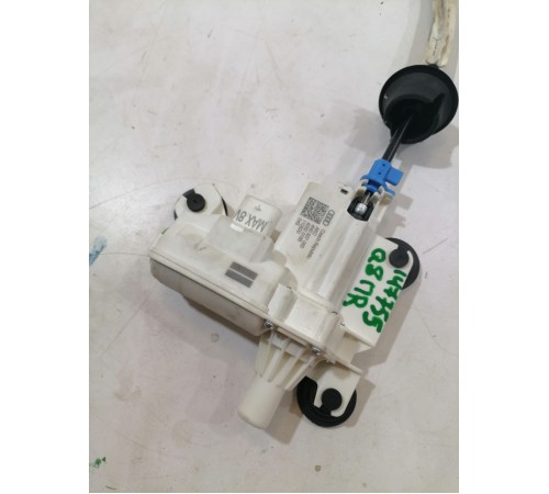 Доводчик двери передний правый