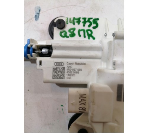 Доводчик двери передний правый