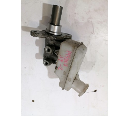 Главный тормозной цилиндр (в сборе)