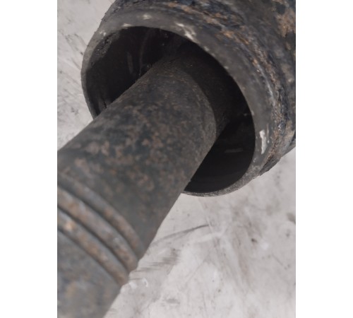 Привод (полуось) задний левый