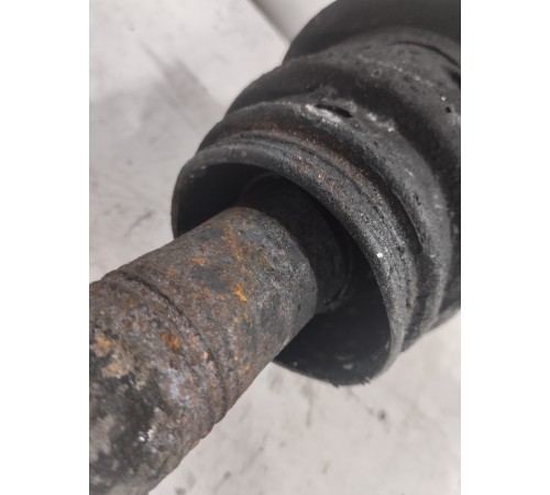 Привод (полуось) задний левый