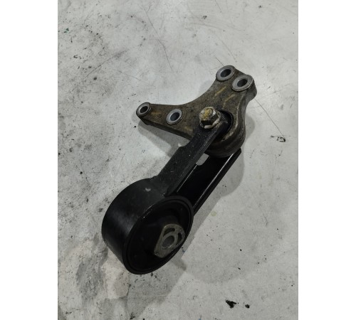 Опора двигателя левая