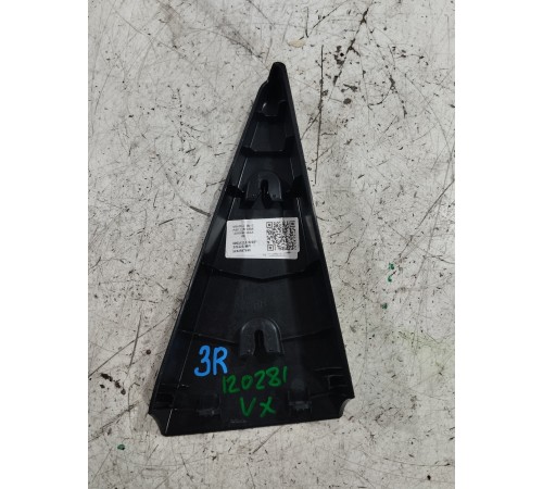 Накладка стекла уголок задняя правая