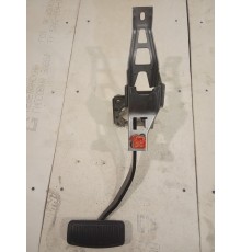 Педаль тормоза