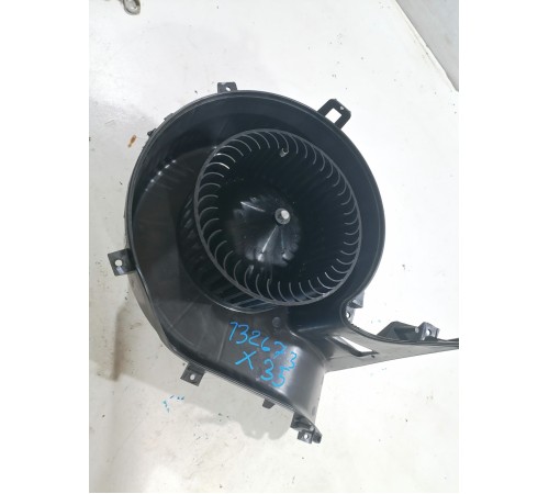 Моторчик отопителя (печки)