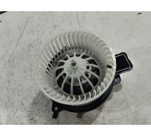 Моторчик отопителя печки задний