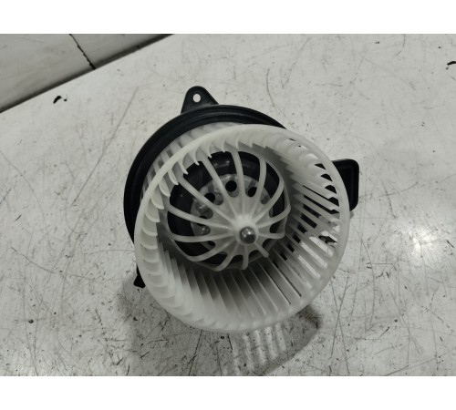 Моторчик отопителя печки задний