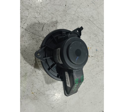 Моторчик отопителя печки задний