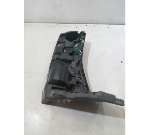 Кронштейн бампера задний левый