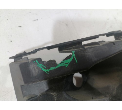 Кронштейн бампера задний левый