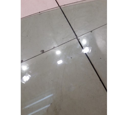 Стекло двери (переднее, правое)