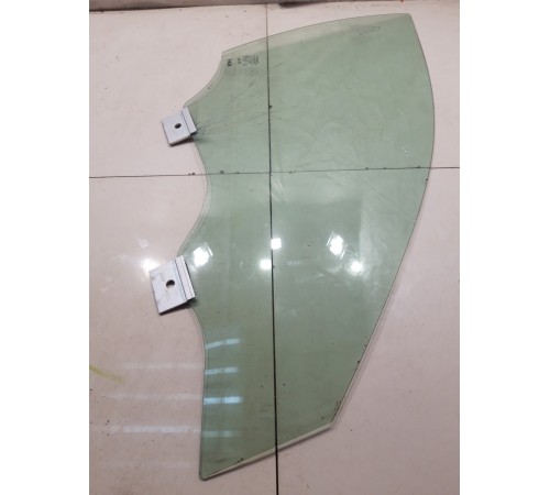 Стекло двери (переднее, правое)