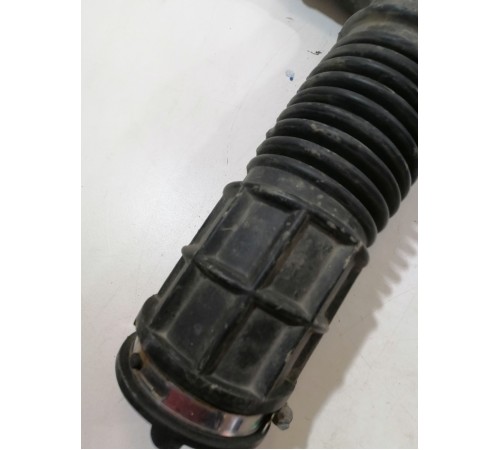 Патрубок воздушного фильтра