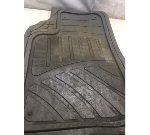 Коврики салона (не комплект)