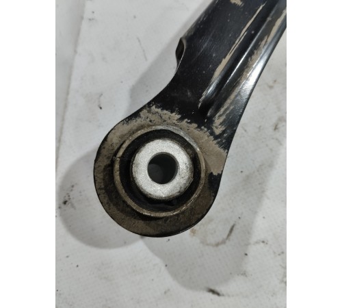 Рычаг подвески задний левый верхний поперечный