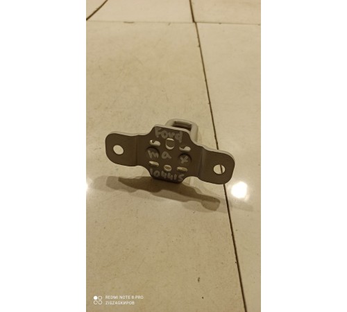 Петля спального отделения верхняя