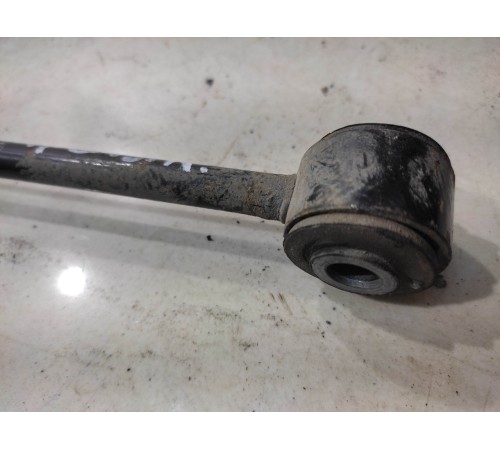 Стойка стабилизатора (задняя, левая)