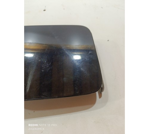 Лючок топливного бака