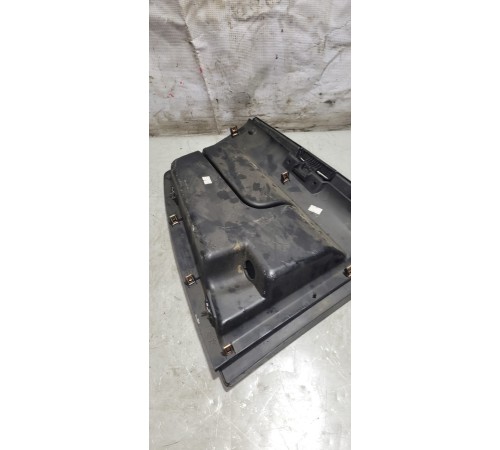 Бардачок в торпедо левый