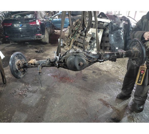 Задний мост