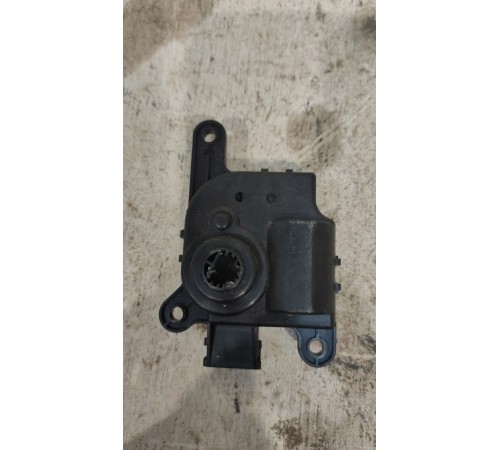 Моторчик привода заслонок отопителя