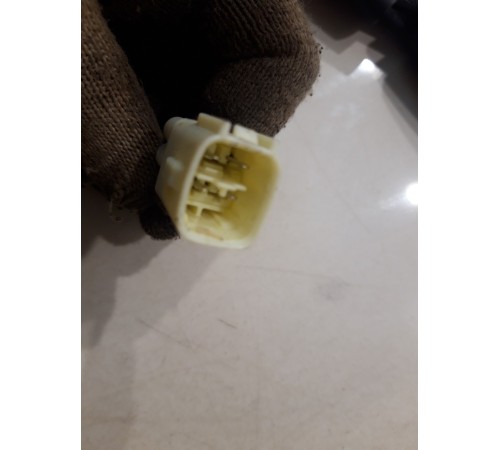 Ответная часть ремня безопасности(задняя)