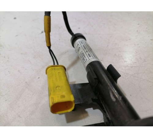 Пиропатрон петли капота левый