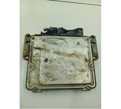 Блок управления двигателем