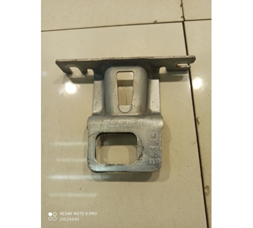 Кронштейн кузова(внутренний)