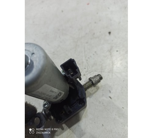 Моторчик сиденья переднего правого